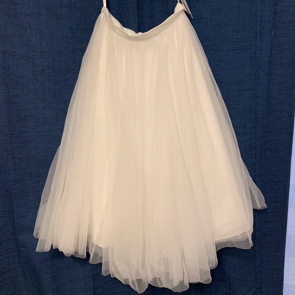 Davids Bridal - Tulle Wedding Midi Skirt with Pockets